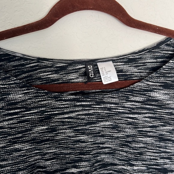 Longsleeve crop top - Picture 2 of 3